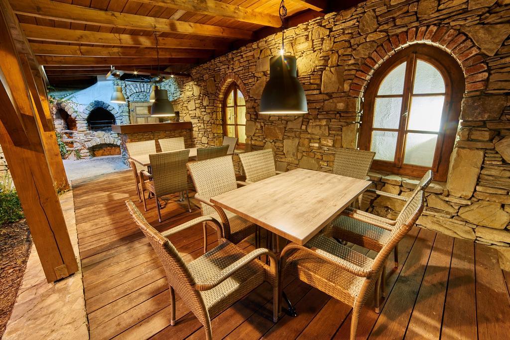 Folwark Stara Winiarnia Hotel Mszana Dolna Luaran gambar